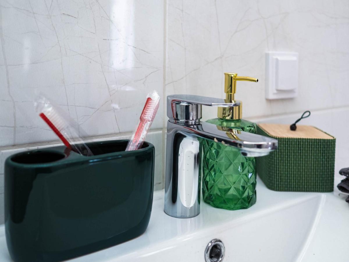 Apartament Classic Comfort Aleja Nmp 8 - Free Parking Çestohova Dış mekan fotoğraf