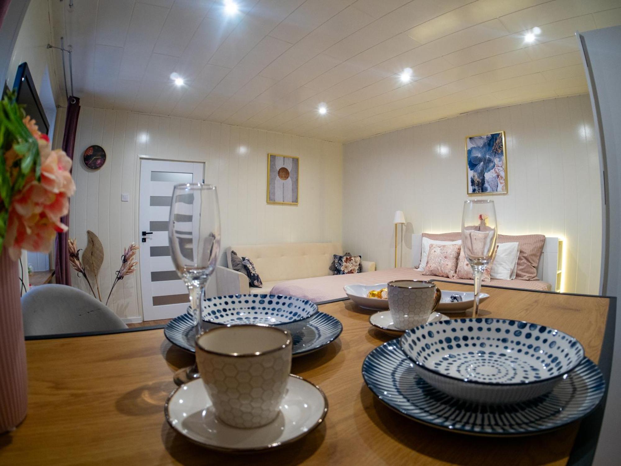 Apartament Classic Comfort Aleja Nmp 8 - Free Parking Çestohova Dış mekan fotoğraf