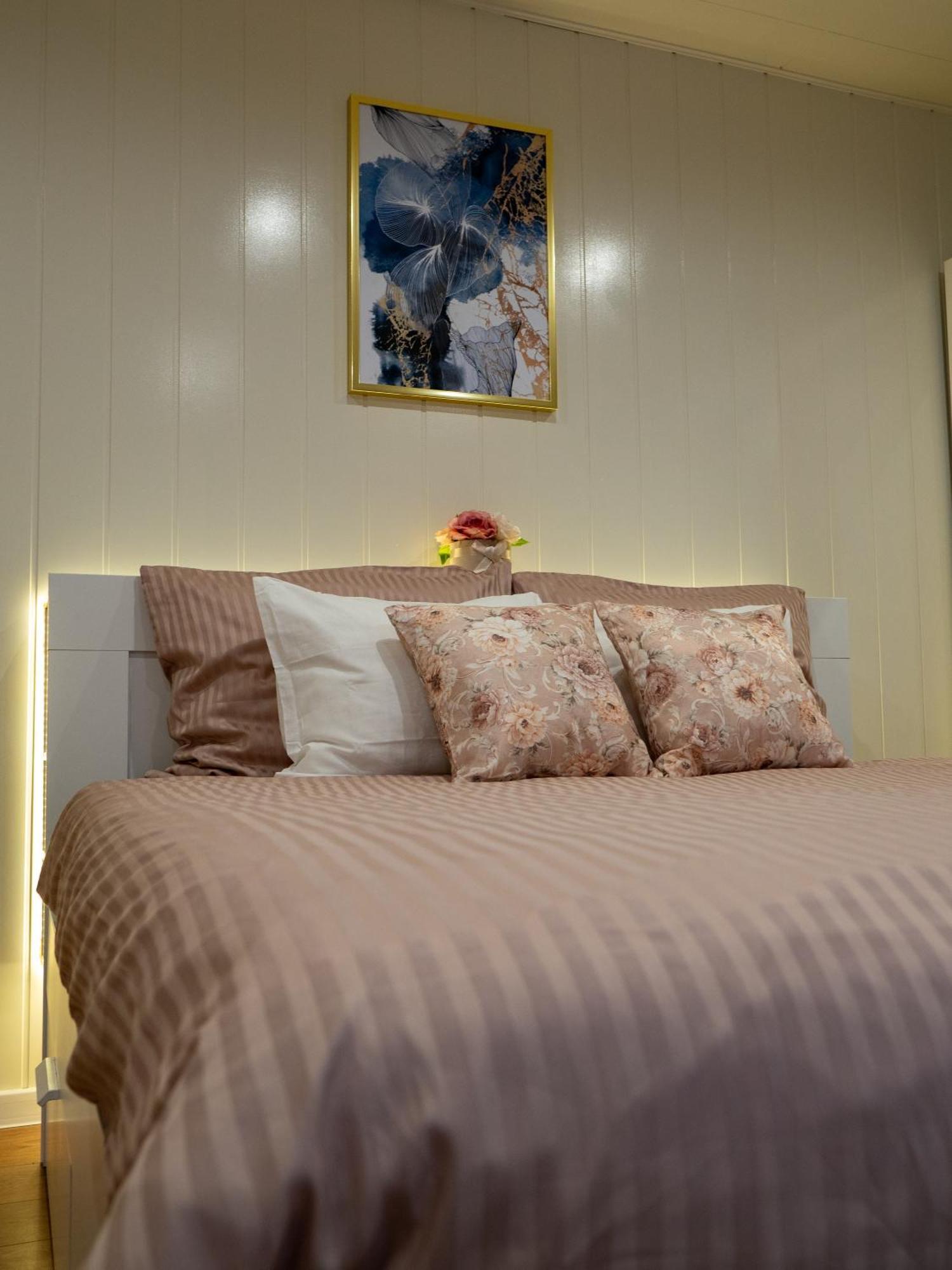 Apartament Classic Comfort Aleja Nmp 8 - Free Parking Çestohova Dış mekan fotoğraf